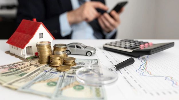 📘 What Does a Bookkeeper Really Do & Why Your Small Business Needs One?